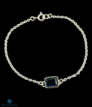 The Kamya Silver Bracelet