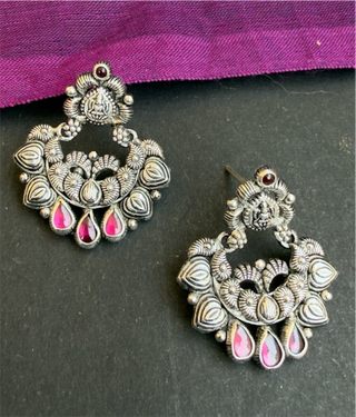 The Rithvika Silver Lakshmi Necklace & Earrings