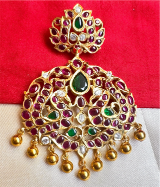 The Trishita Silver Closed-setting Stone Necklace