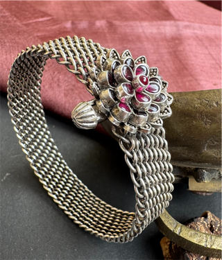 The Abhijita Silver Mesh Kemp Bracelet- Single (Oxidised/Size 2.2/2.4/2.6/2.8)