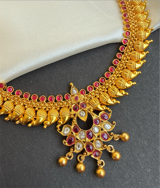 The Tanuja Silver Paisley Necklace