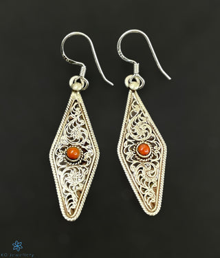 The Pravala Silver Earrings (Coral)