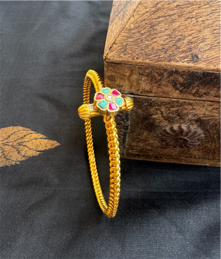 The Triveni Antique Silver Golusu Bangle (Size/2.2/2.4/2.6/2.8)