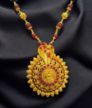 The Saurabhi Silver Red Pathak Jomaale Necklace