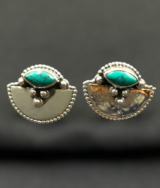 The Zenia Silver Gemstone Earstuds (Turquoise)