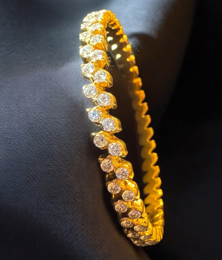 The Vriddhi Silver Traditional Close Setting Diamond Bangle -Single (Size 2.6)