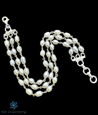 The Tamali Silver Pearl  Bracelet