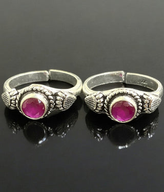 The Saranga Silver Gemstone Toe-Rings