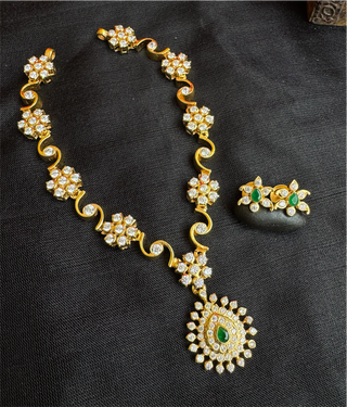 The Krisha Silver Closed-setting Diamond Look Necklace