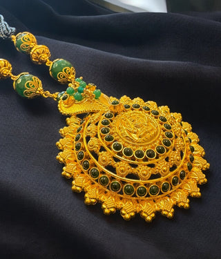 The Saurabhi Silver Green Pathak Jomaale Necklace