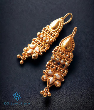 The Abir Silver Earrings(Pearl)