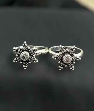 The Kriti Silver Gemstone Toe-Rings