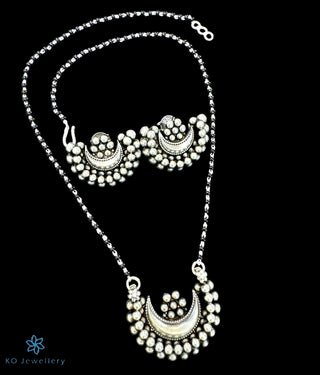 The Narayani Silver Mangalsutra & Earrings