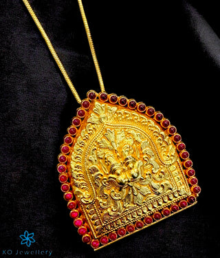 The Kirtimukha Silver Nakkasi Pendant