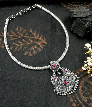 The Filigree Silver Necklace