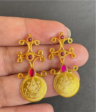 The Veda Silver Kasu Necklace