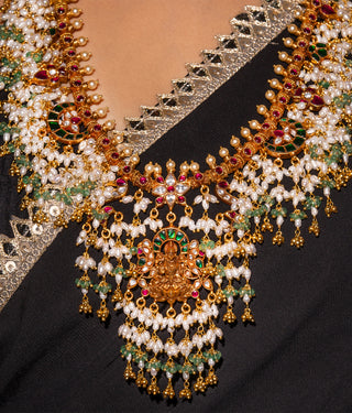 The Darshi Silver Kundan-Jadau Pearl Necklace