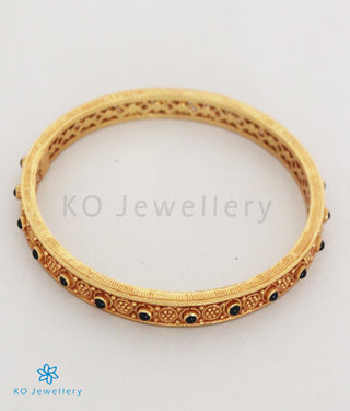 The Ramya Silver Kempu Bangle (Blue/Size 2.2/2.6/2.8)