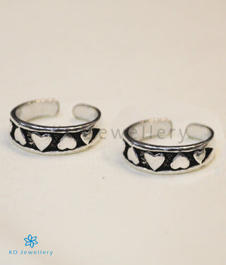 Hridya Silver Toe-Rings