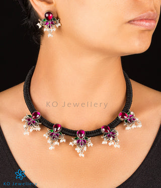 The Niraja Silver Thread Necklace (Oxidised)