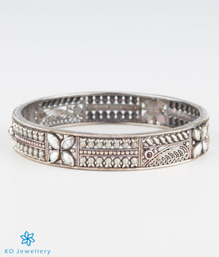 The Mithila Silver Pearl Bangle (Oxidised/Size 2.2/2.4/2.6/2.8)