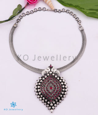 The Dvikarani Silver Pendant (Oxidised)