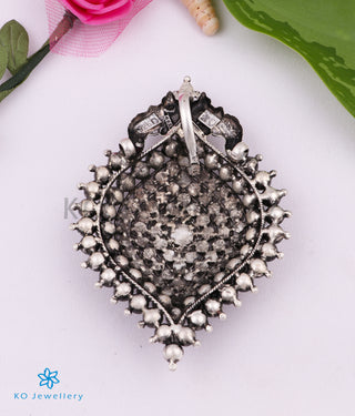 The Dvikarani Silver Pendant (Oxidised)