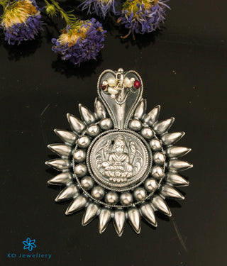 The Vineela Silver Kodava Thali Pendant (Oxidised)