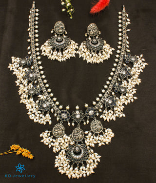 The Marala Silver Guttapusalu Necklace (Oxidised/Blue/Rice Pearl)