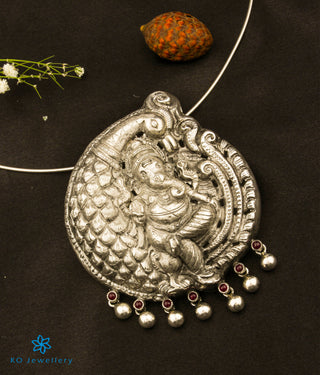 The Aadhya Silver Ganesha Pendant (Oidised)