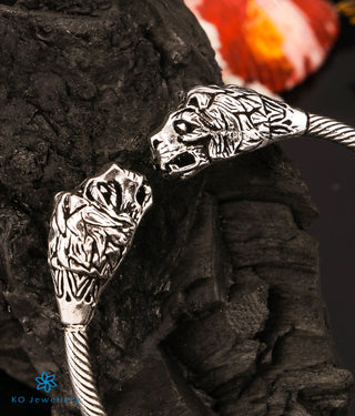 The Majestic Tiger Silver Flexible Open Bracelet