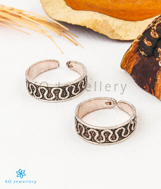 Anish Silver Toe-Rings