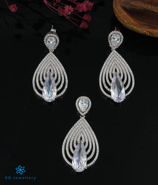 The Dressy Silver Pendant Set