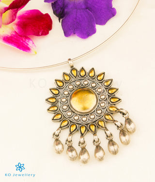 The Avika Silver Pendant (Two-Tone)