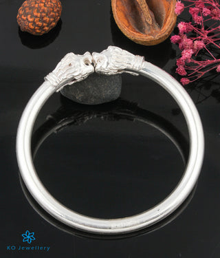 The Simha Mukha Silver Lion Bracelet (Size 2.8/2.10)