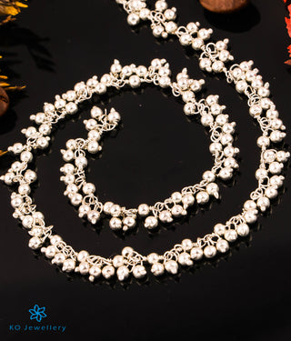 The Gejje  Bunch Silver Ear chain (Bright Silver)