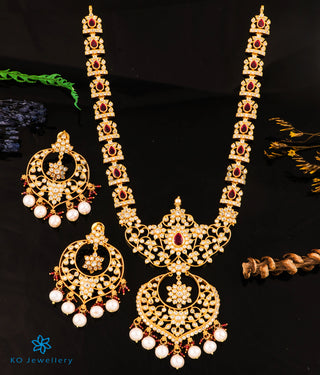 The Chitraksh Silver Necklace & Earrings