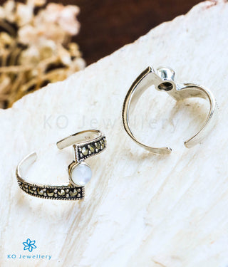 Swish Silver Marcasite Toe-Rings (White)