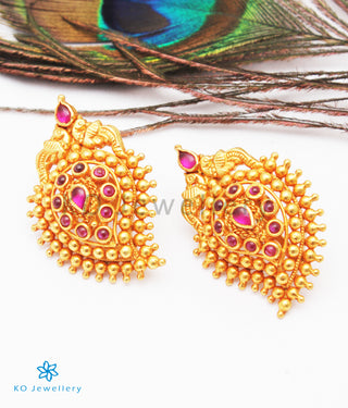 The Prashanti Silver Earstuds