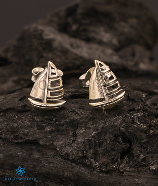 The Sailing Yacht Silver Earstuds