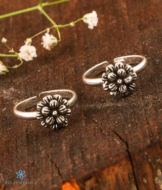 Daffodils Silver Toe-Rings