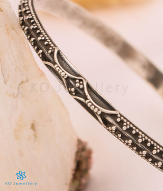 Silver Bangle Online