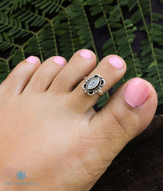 Anubhuti Silver Toe-Rings