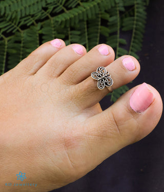 Pretty Butterfly Silver Toe-Rings