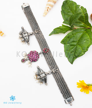 The Darika Silver Choker