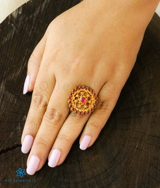 The Mithya Kemp Silver Finger Ring