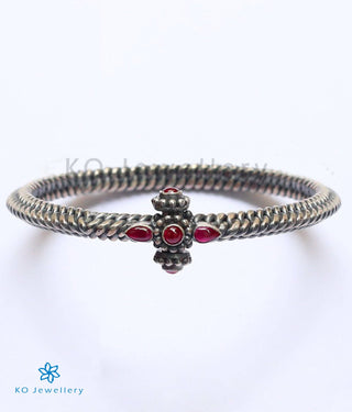 The Classic Golusu Antique Silver Openable Bracelet (Oxidised/Size/2.2/2.6)