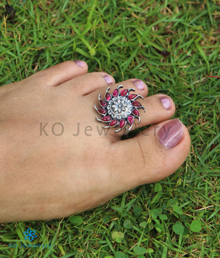 The Sarva Silver Toe-Rings